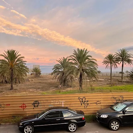 Flat 150m Away From Apartment *