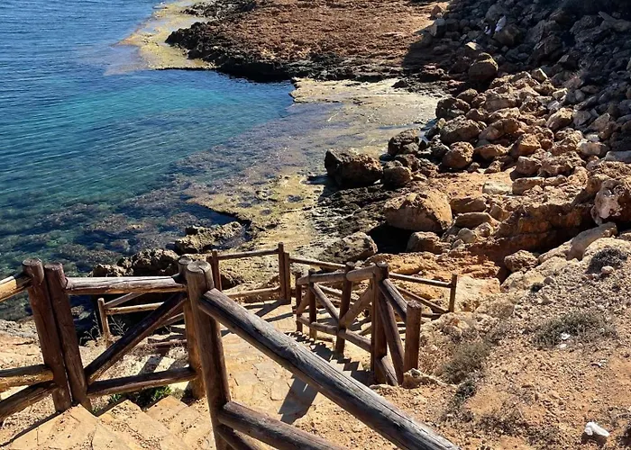 Flat 150m Away From Apartment *