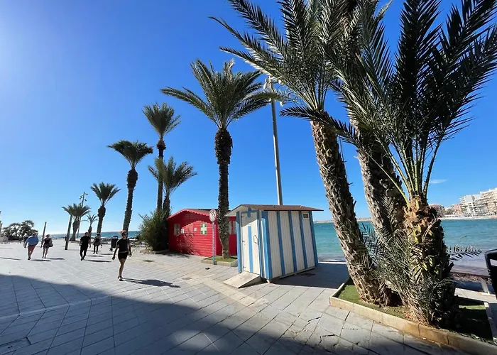 Flat 150m Away From Apartment